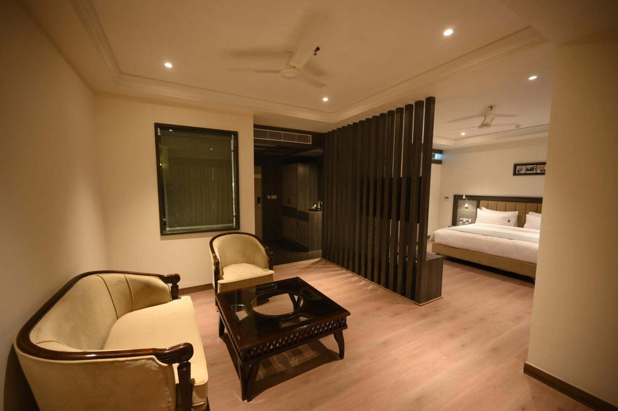 The Mudra Hotel Varanasi Eksteriør bilde